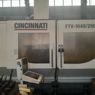 Vertikální obráběcí centrum Cincinnati FTV 1040/2500